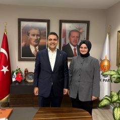 AK Parti Sarıyer Gençlik Kolları’nda Yeni Dönem: Başkan Pelin Hakyemez