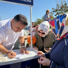 AK Parti Sarıyer’de Genç ve Kadın İvmesi: Ayda Bin Yeni Üye!